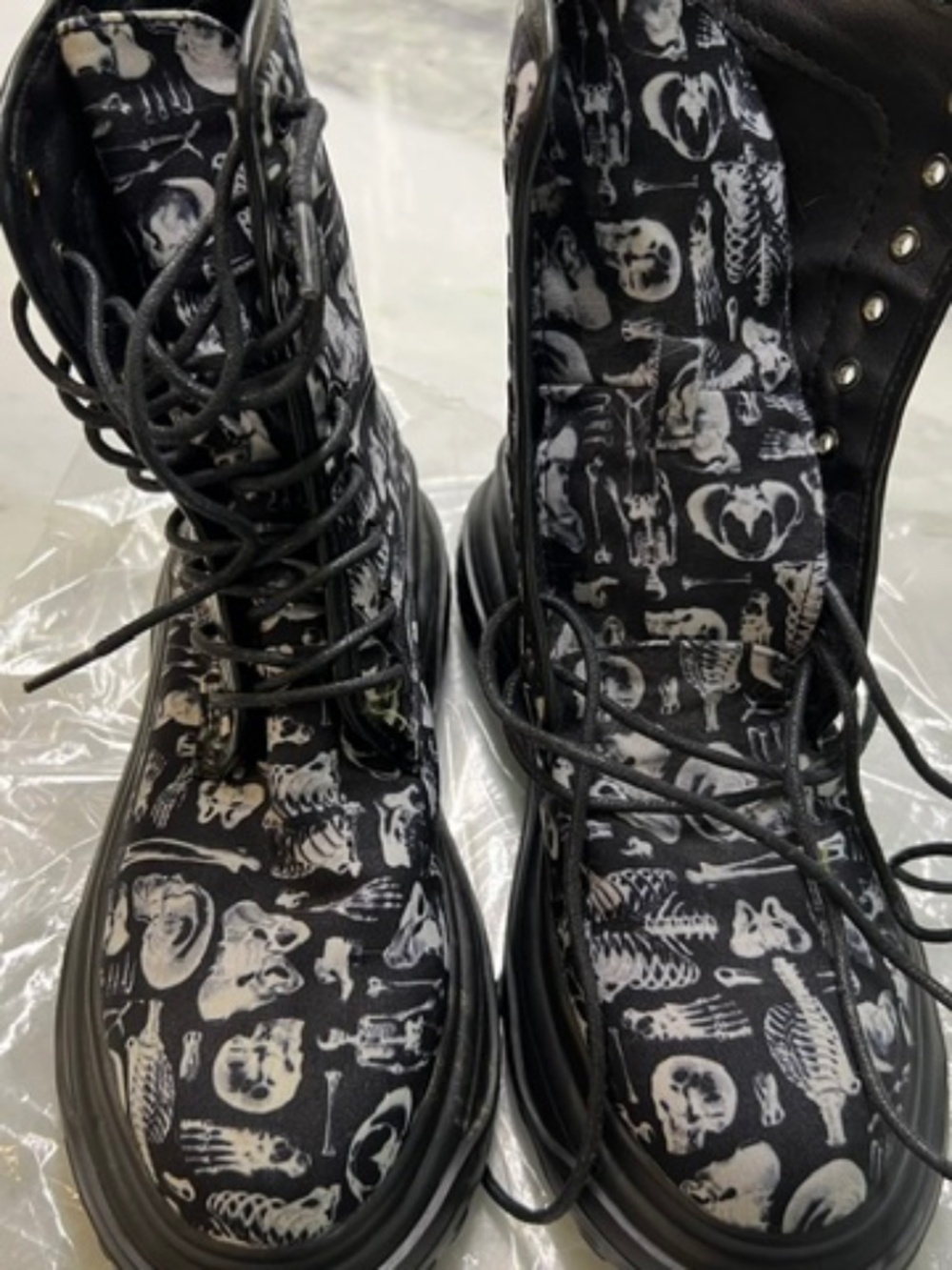 NWOT  Women's Black Anatomy Varsity Boots